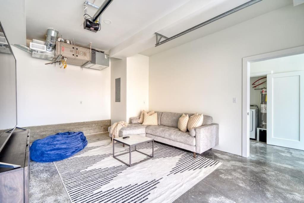 Collection - Cozy North Tabor Retreat - Families & Remote Work Portland