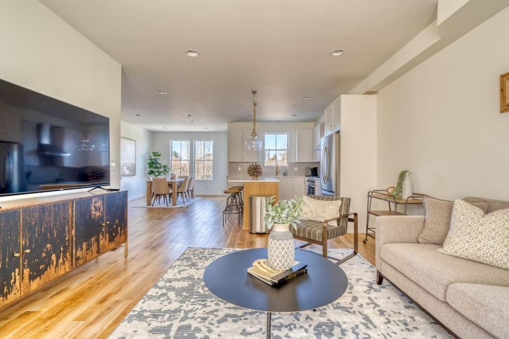 Holiday home Collection - Cozy North Tabor Retreat - Families & Remote Work Portland