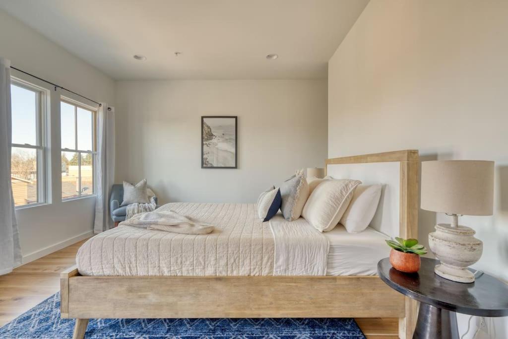 Collection - Cozy North Tabor Retreat - Families & Remote Work